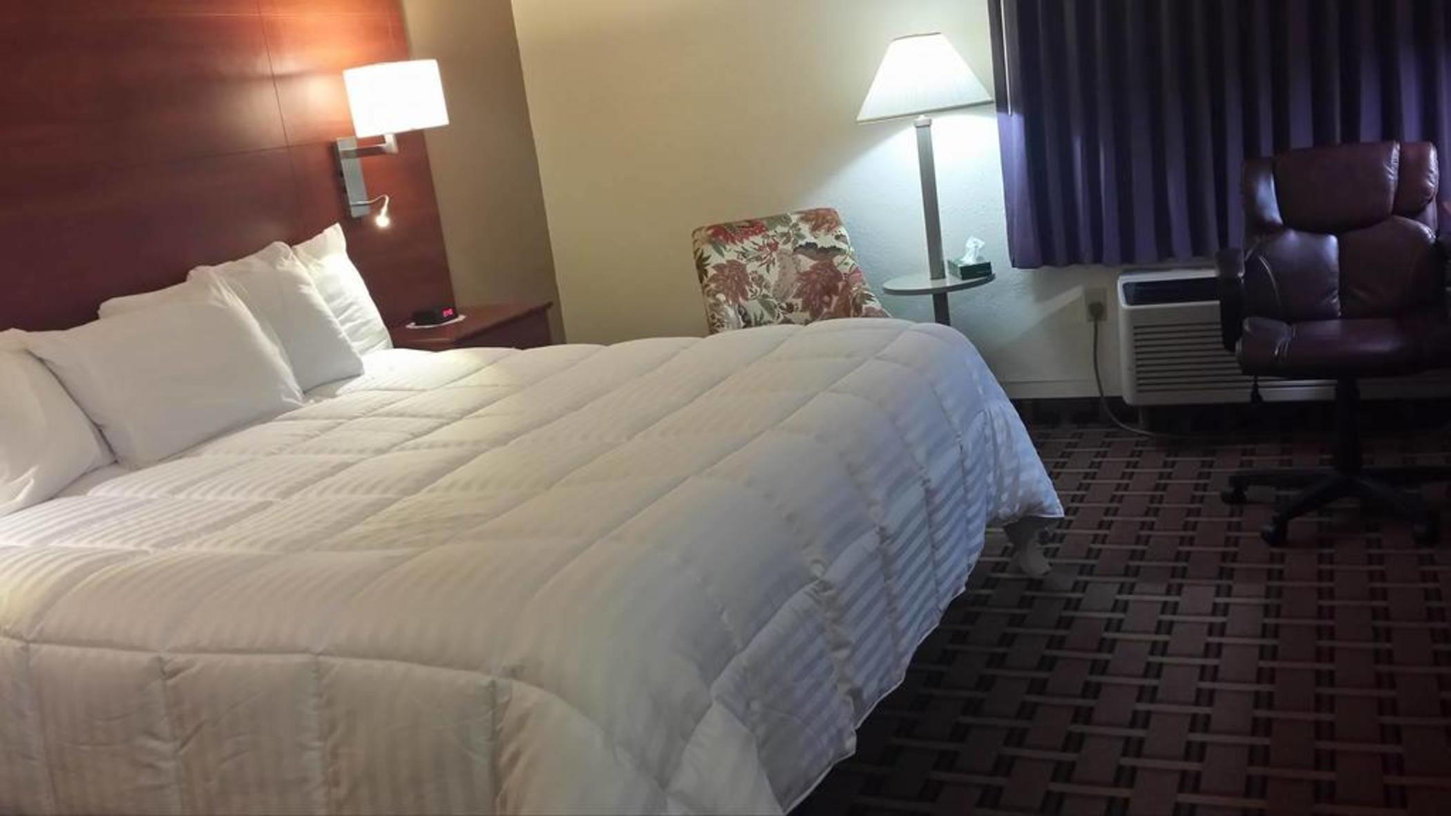 Baymont By Wyndham Hotel