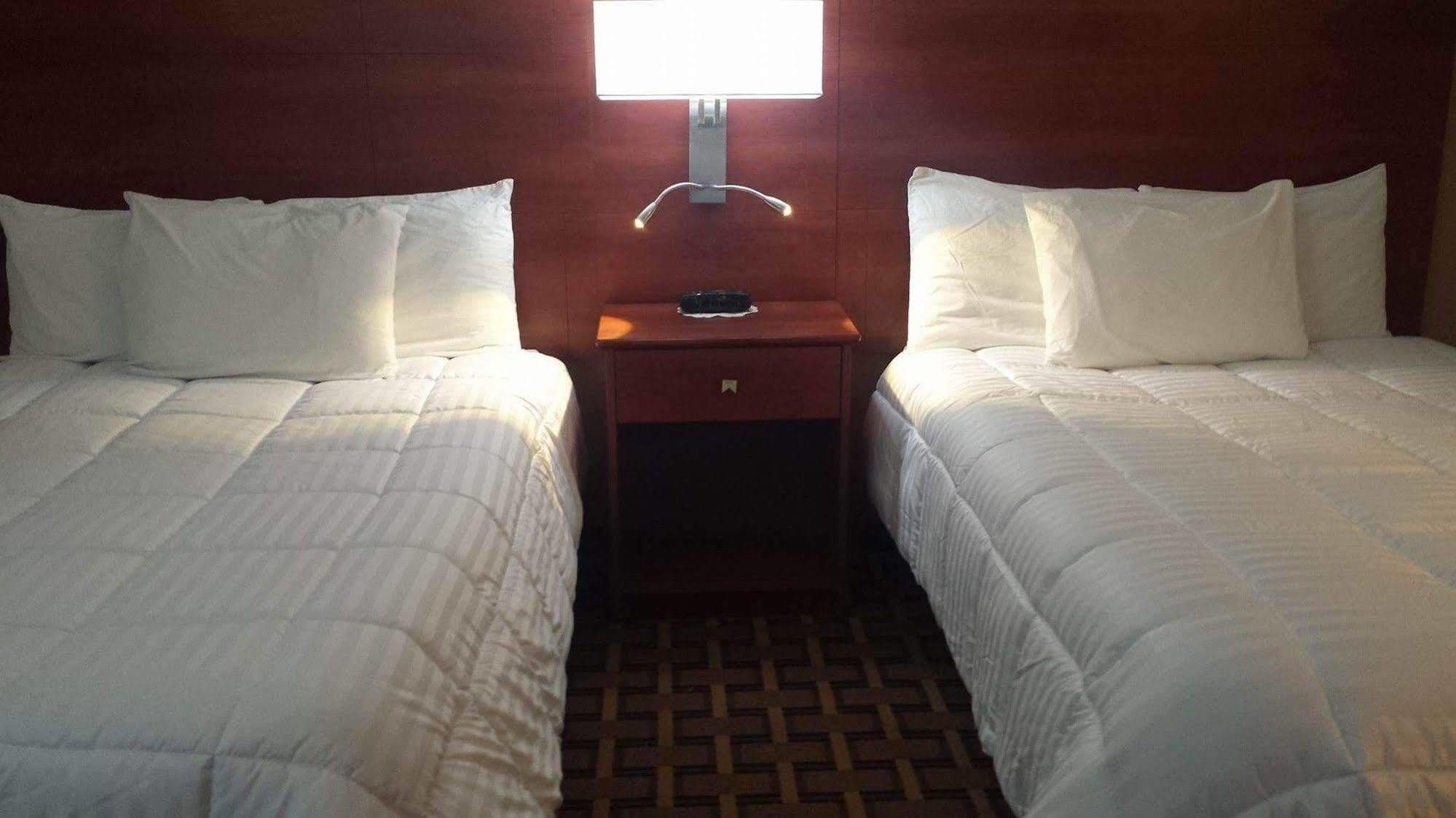 Baymont By Wyndham Hotel